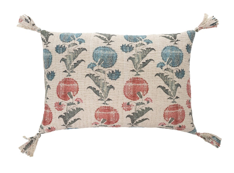 Dorothea Pillow 1-3906