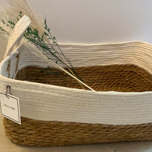 Load image into Gallery viewer, Large Straw Basket
