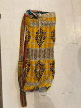 Load image into Gallery viewer, Kantha Yoga Bag
